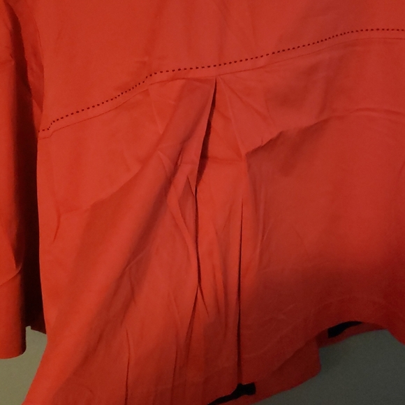 Blazer - Picture 4 of 6